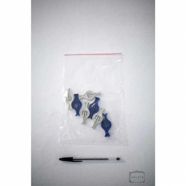 PREGADOR AZUL E BRANCO SEM MOLA