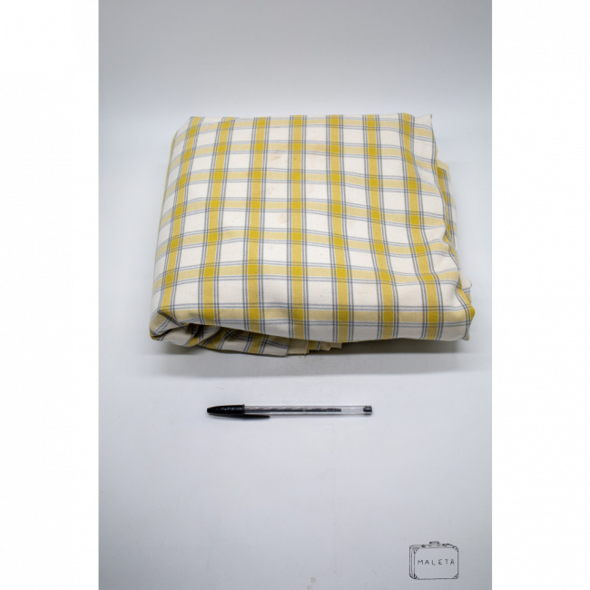 TOALHA PIQUENIQUE AMARELA 195X196 - LS