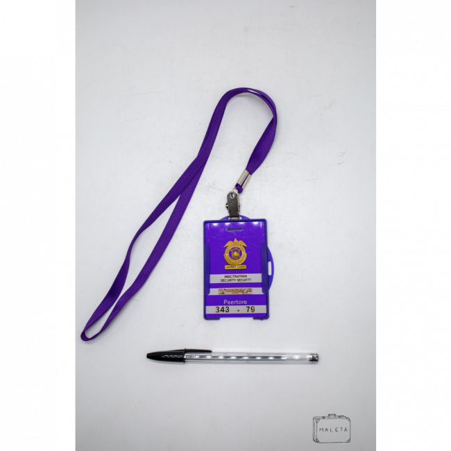 CRACHÁ ROXO