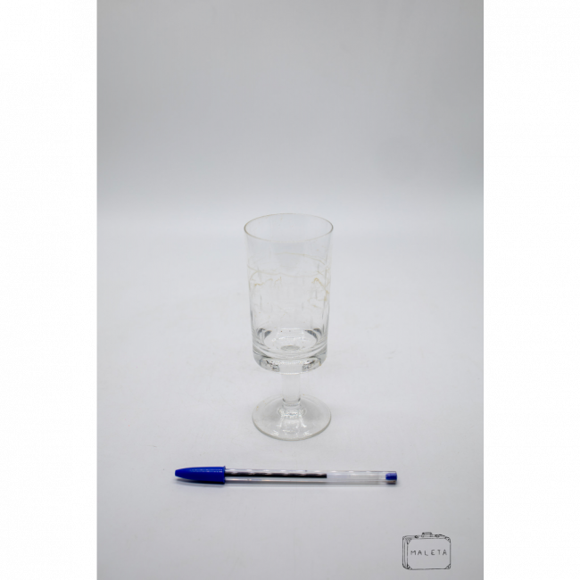 TAÇA VIDRO DETALHE GOTINHAS