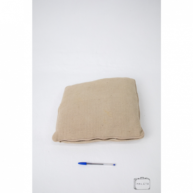 ALMOFADA BEGE 40X40