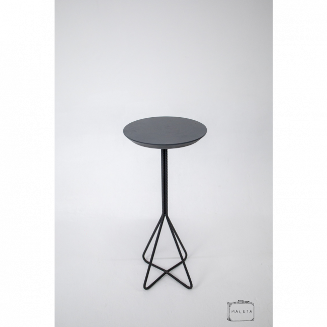SUPORTE PARA VASO PRETO PÉ FERRO L0,30XA0,67