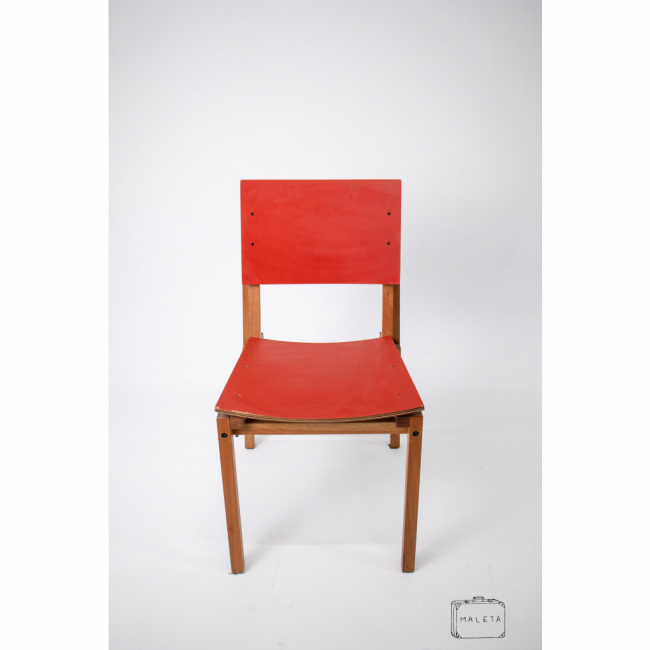 CADEIRA MADEIRA ASSENTO VERMELHO