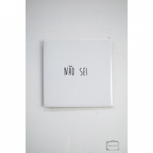 AZULEJO DECORATIVO BRANCO NÃO SEI 15X15