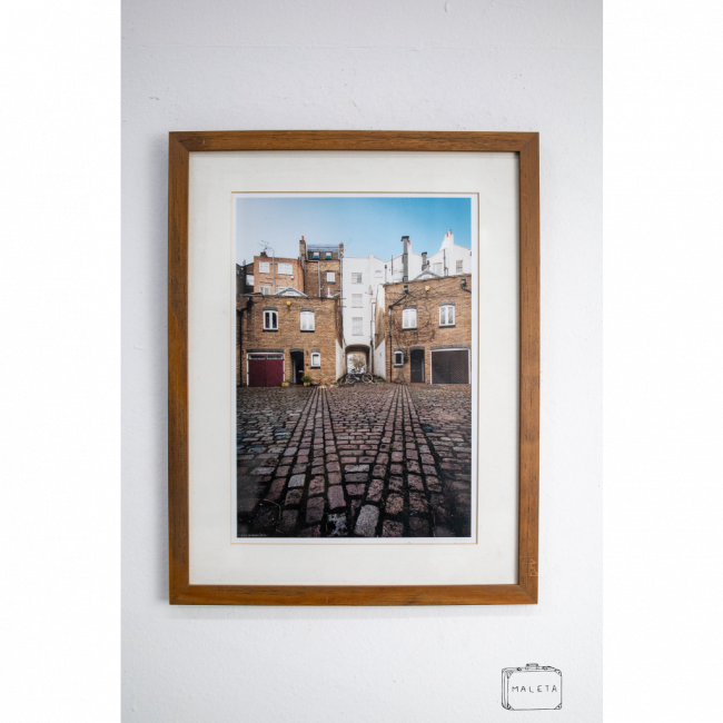 QUADRO RUA PARALELEPÍPEDO E CASAS TIJOLINHOS - 31X40