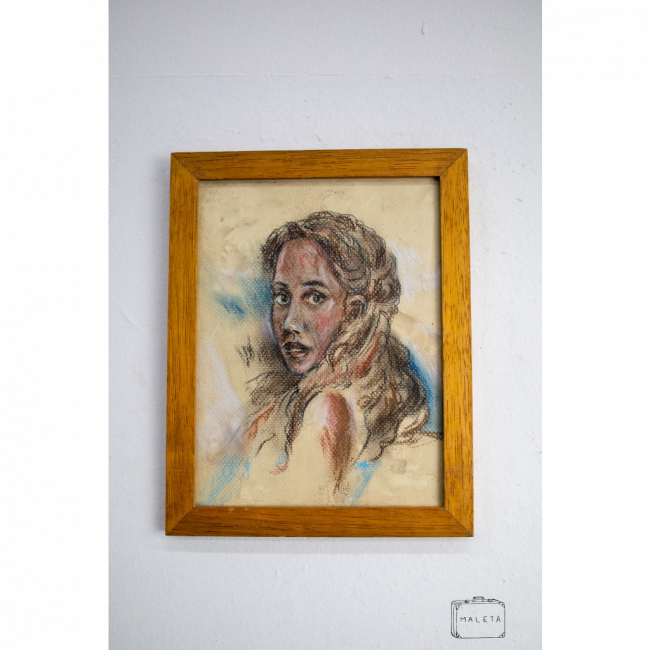 QUADRO MULHER LOIRA DESENHADA - 21X27
