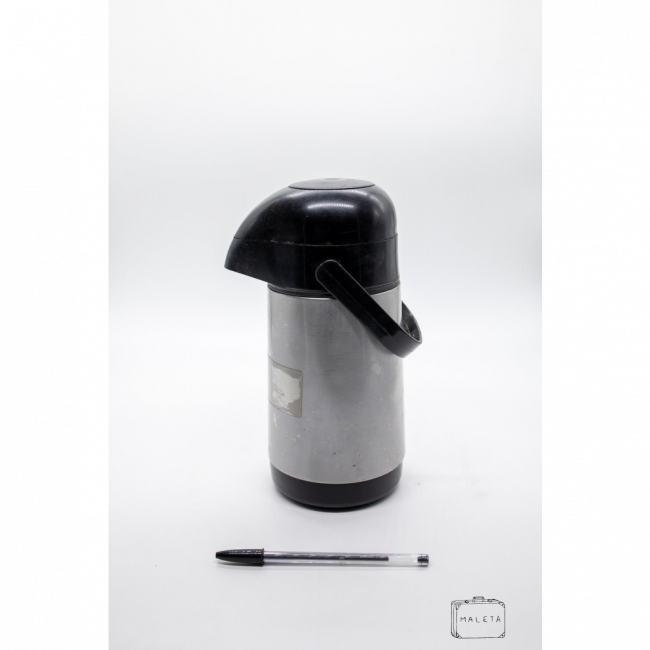GARRAFA TÉRMICA INOX TAMPA PUMP PRETA