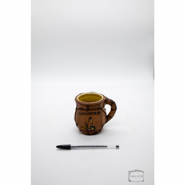 CANECA COURO COSTURADA SALVADOR 