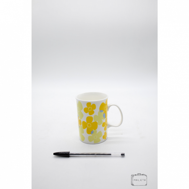 CANECA CERÂMICA BRANCA COM FLORES VERDES E AMARELAS