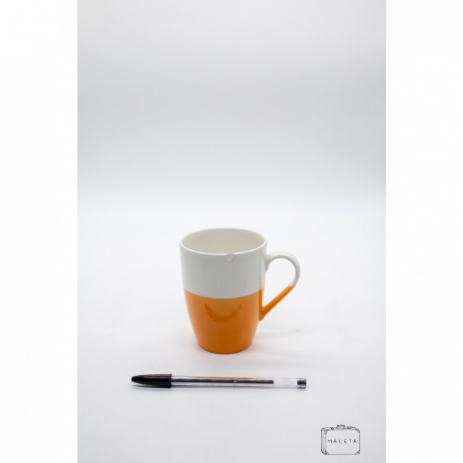 CANECA CERÂMICA BRANCA E LARANJA