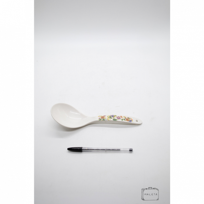 CONCHA DE PLÁSTICO BRANCO COM CABO FLORIDO
