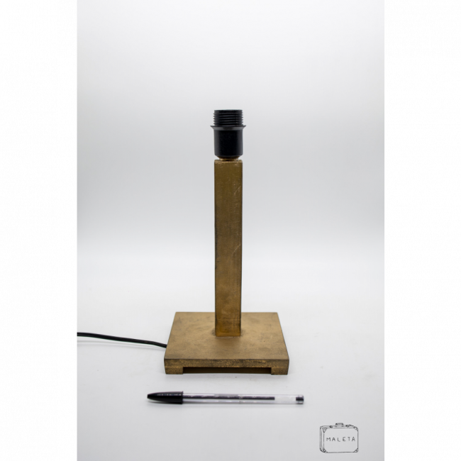 LUMINÁRIA DE MESA MDF QUADRADA