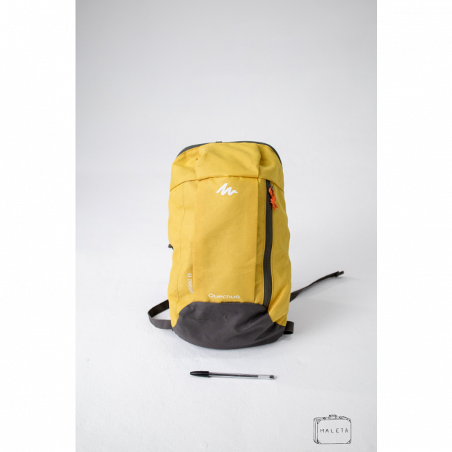 MOCHILA AMARELA DETALHES CINZA