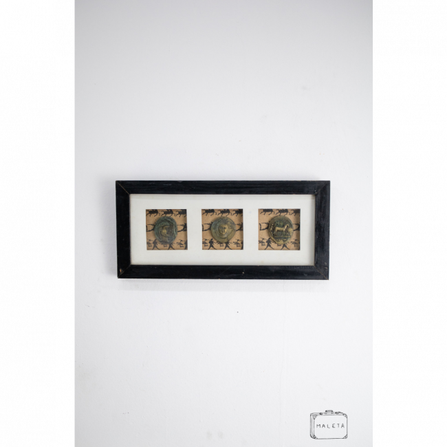 QUADRO MEDALHAS - 37X72