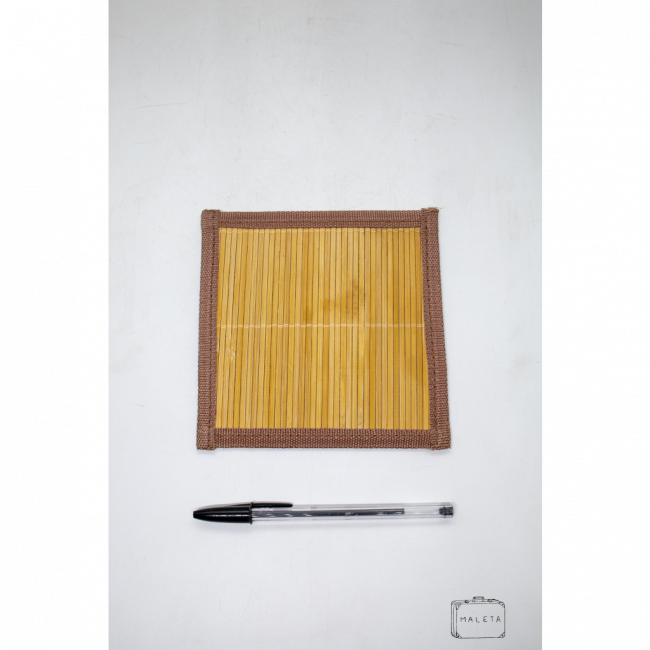 PORTA-COPO QUADRADO MADEIRINHA