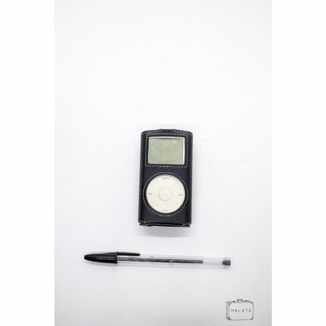 IPOD BRANCO COM CASE