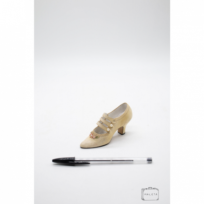 SAPATINHO CERÂMICA BRANCO (DRESSING)