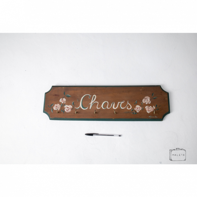 PORTA-CHAVES MADEIRA COM SEIS GANCHINHOS - 0,54X0,15