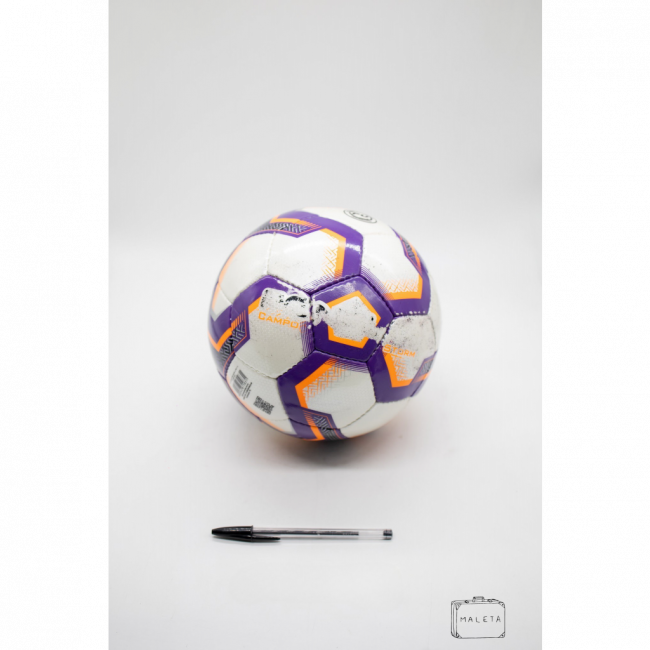 BOLA DE FUTEBOL PENALTI BRANCA DETALHES ROXO E LARANJA - LS