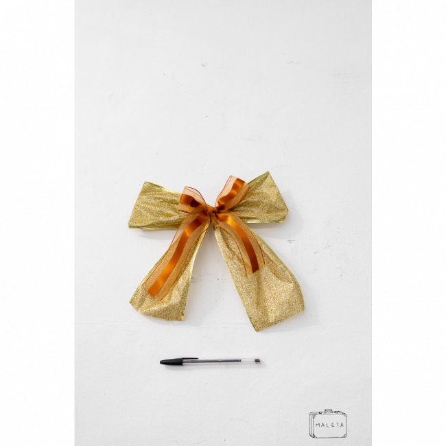 LAÇO DOURADO COM GLITTER