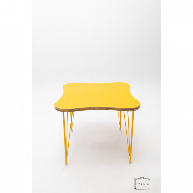 MESA INFANTIL FERNANDO JAEGER AMARELA - L0,60XP0,60XA0,49