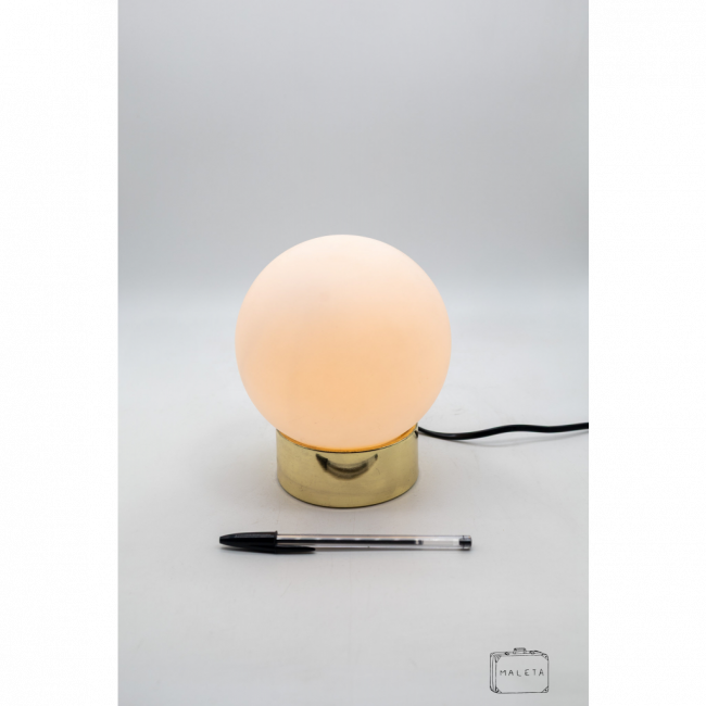 LUMINÁRIA DE MESA BOLINHA BASE DOURADA