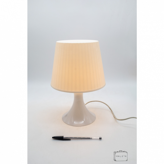 LUMINÁRIA DE MESA COGUMELO BASE CINZA CÚPULA BRANCA