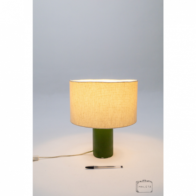 LUMINÁRIA DE MESA CERÂMICA CILINDRO VERDE MUSGO