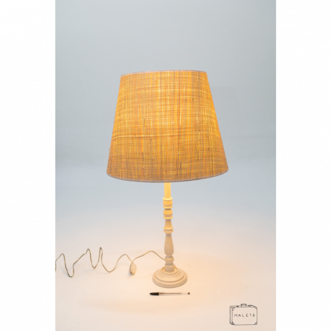 LUMINÁRIA DE MESA MADEIRA BRANCA ALTA
