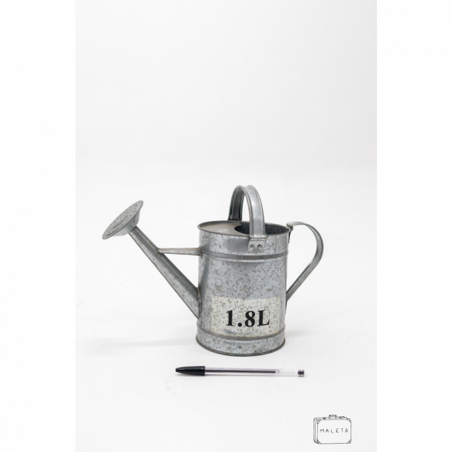 REGADOR DE METAL COM CHUVEIRINHO 1,8L