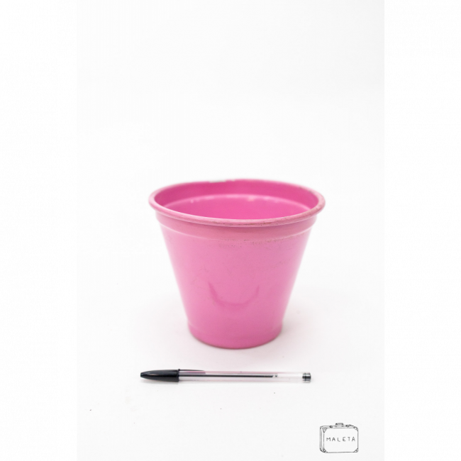 VASO DE METAL CÔNICO ROSA