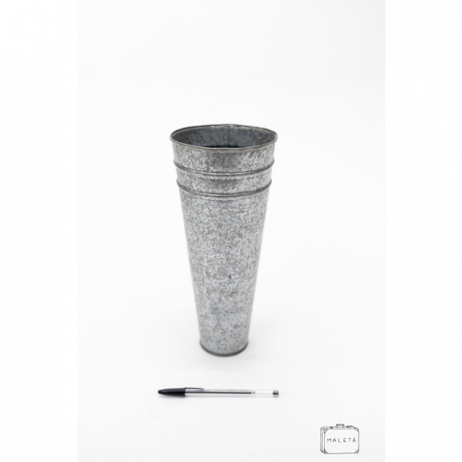 VASO DE METAL CÔNICO (LARGO)