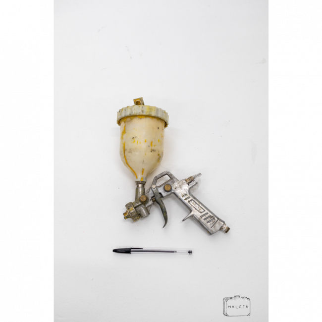 PISTOLA DE PINTURA METAL