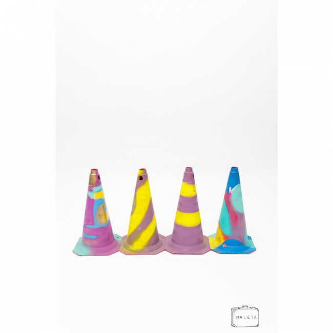 CONE DE SINALIZAÇÃO COLORIDO (PODE PINTAR) - A0,50