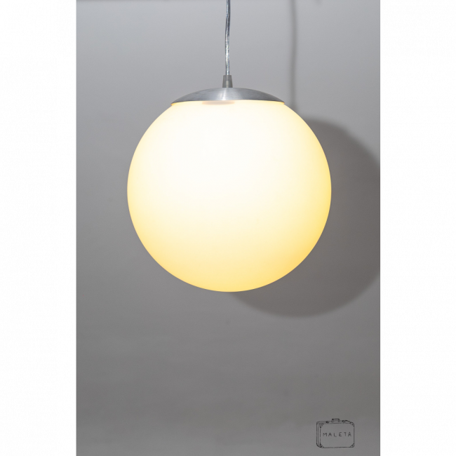 LUMINÁRIA PENDENTE BOLA LEITOSA FOSCA - MÉDIO