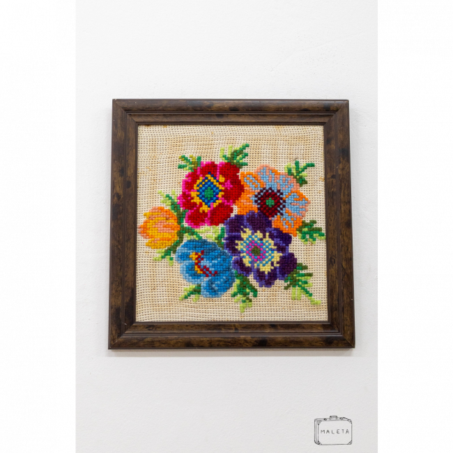 QUADRO FLORES BORDADAS - 36X35