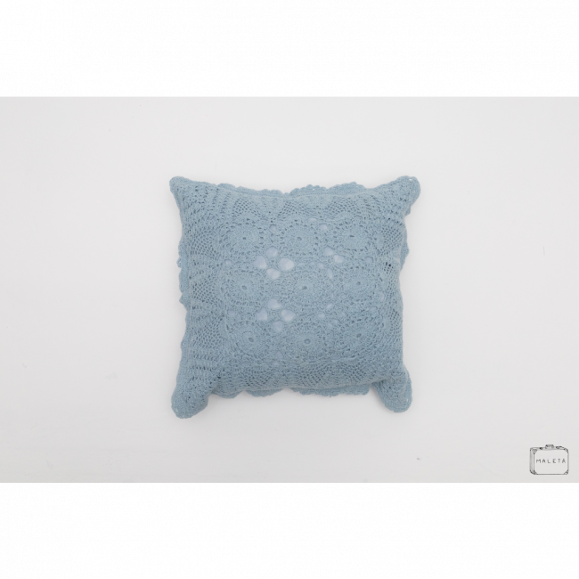ALMOFADA RENDA AZUL CLARA - 40X40