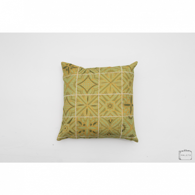 ALMOFADA VERDE ESTAMPADA - 45X45