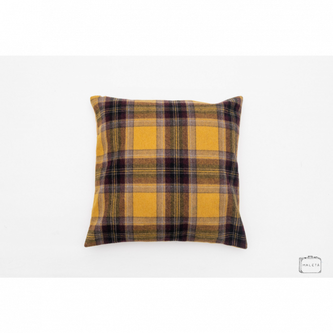 ALMOFADA XADREZ AMARELO E MARROM - 45X45