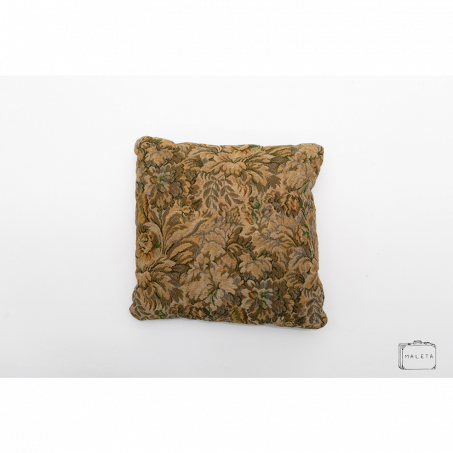 ALMOFADA MARROM ESTAMPADA - 35X35
