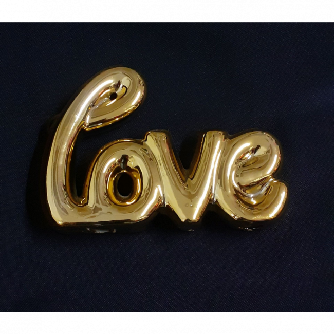 LOVE DOURADO
