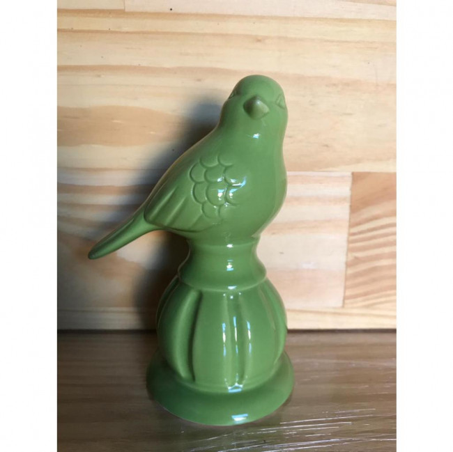 PASSARINHO VERDE COM PEDESTAL