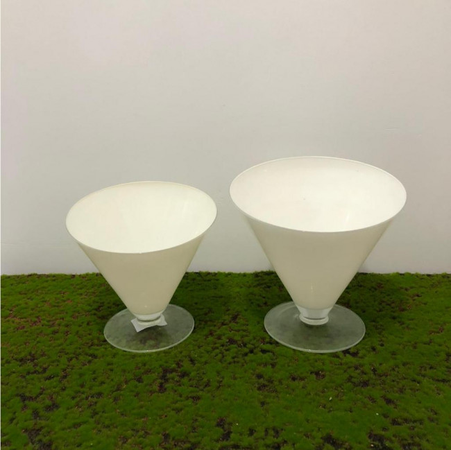 Compoteira vidro taça boca torta (G)