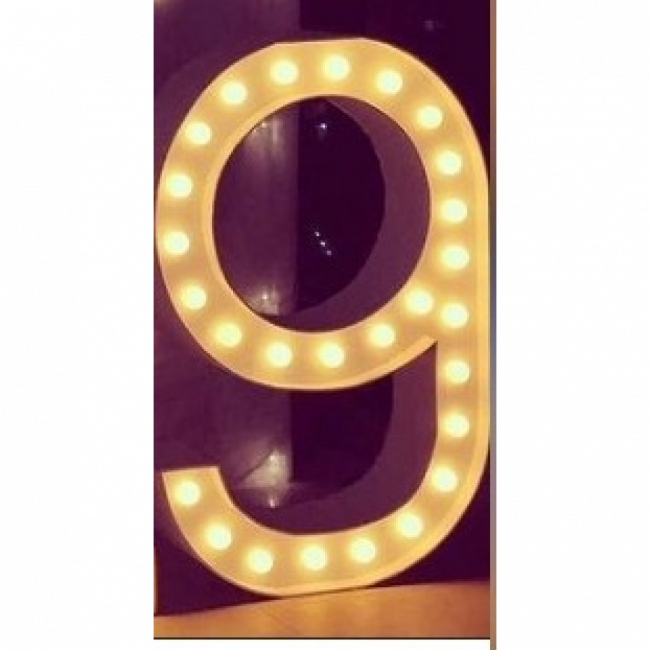 NÚMERO 9