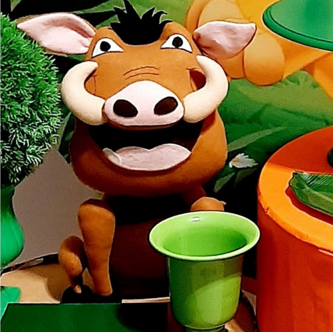 Pumba feltro GG - Rei Leão