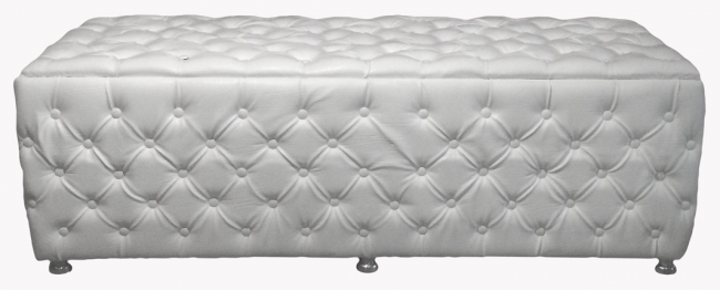 PUFF VENEZA CAPTONÊ BRANCO, RETANGULAR, REVESTIDO COM ESPUMA E COURO SINTÉTICO. 1,40M X 40CM - COM PÉS DE ALUMINIO