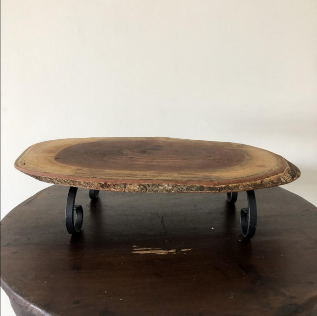 Bandeja Tronco Oval Base de Ferro