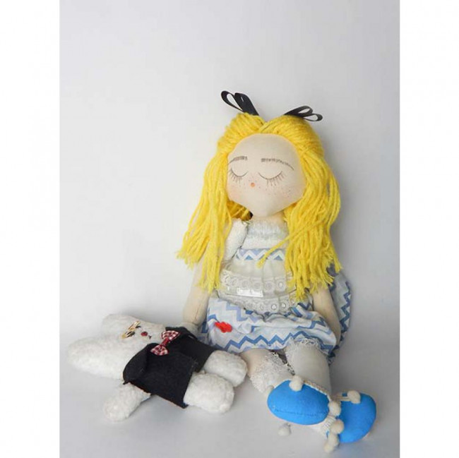 BONECA TECIDO ALICE I