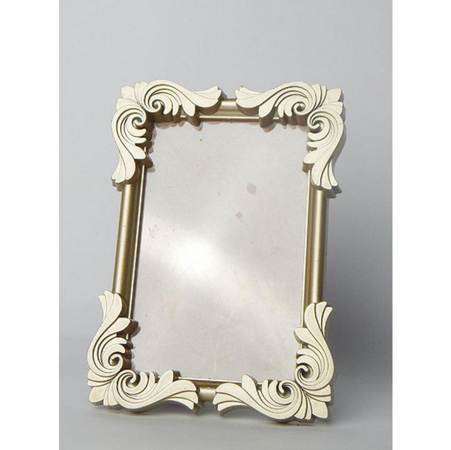 PORTA RETRATO DOURADO PQ II