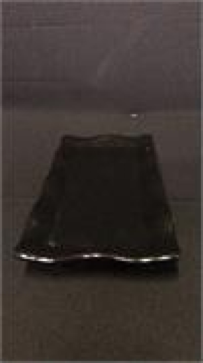 TRAVESSA RETANGULAR BABADO PRETO